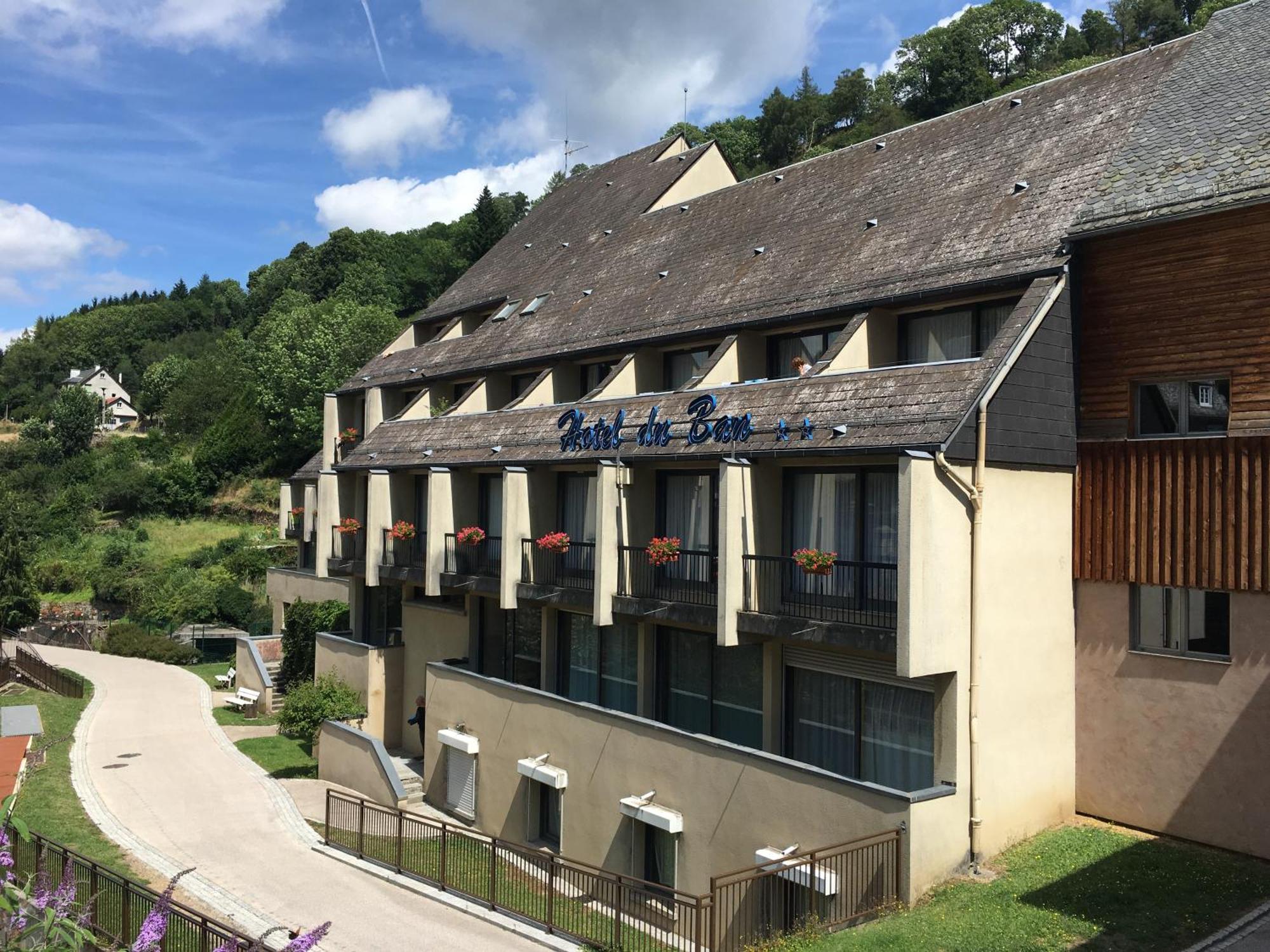 Brit Hotel Du Ban شودز آيْج المظهر الخارجي الصورة