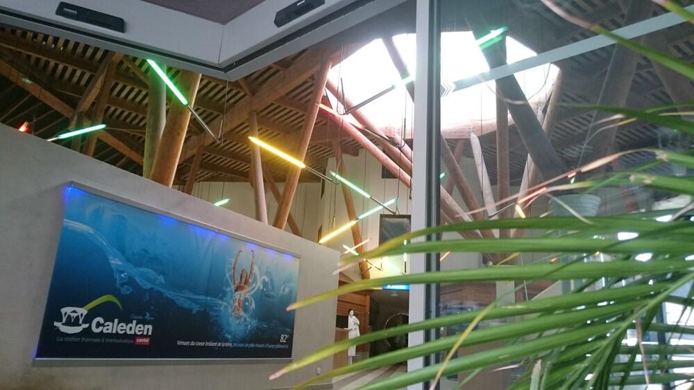Brit Hotel Du Ban شودز آيْج المظهر الخارجي الصورة